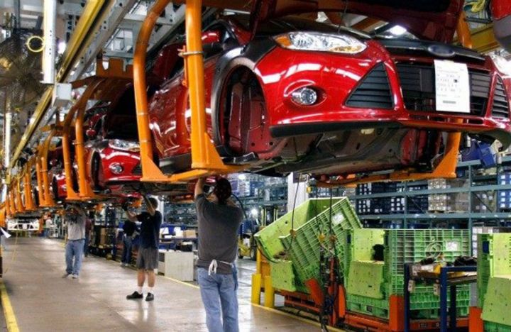 Məşhur avtomobil istehsalçısı rəqabətdə çətinlik çəkdiyini etiraf etdi - 3000 NƏFƏRİ İXTİSAR EDİR