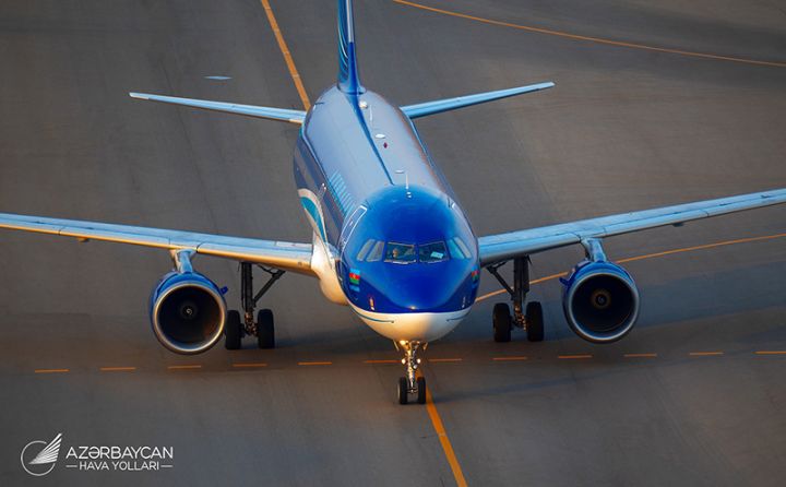 AZAL-ın Bakı-Milan reysini həyata keçirən təyyarəsi hava şəraiti ilə ehtiyat hava limanına enib
