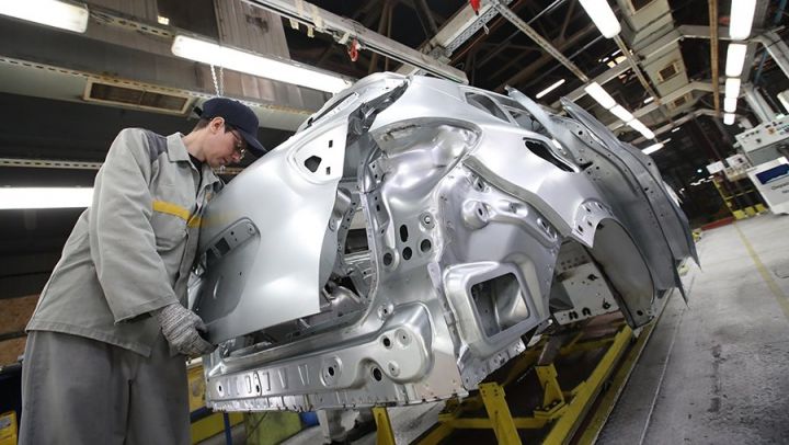 Moskvadakı keçmiş Renault zavodunun adı Moskviç oldu