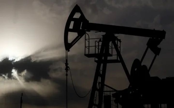 ExxonMobil-in rəhbəri: Neftin qiymətinin qalxması "yaşıl enerji"yə keçid ilə bağlıdır