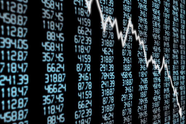 FED rəhbəri ABŞ-da tənəzzül riskini qiymətləndirib