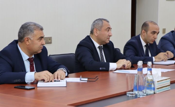 "Şəhərlərarası sərnişin daşınması az qazanc gətirir, avtobusları yeniləməkdə çətinlik çəkirik"