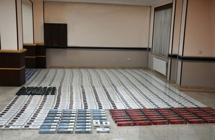 Aksiz markasız  külli miqdarda siqaret aşkar edilib