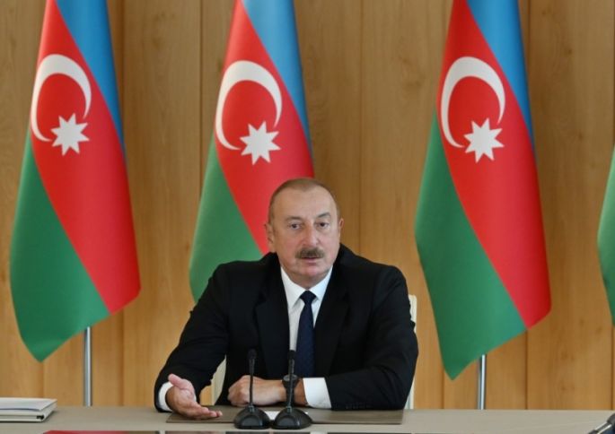 "İndi 10 milyard dollara yaxındır, əgər bu temp qorunsa, təsəvvür edin, ilin sonuna qədər hansı rəqəmlərə çatacağıq"