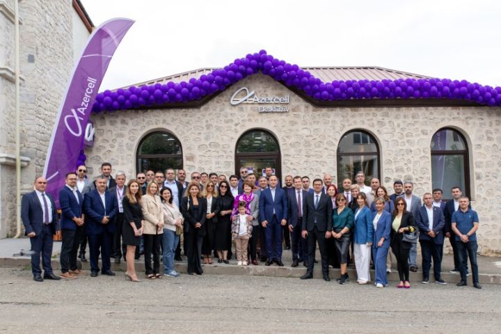 Azercell Şuşadakı Eksklüziv ofisinin 1 illiyini qeyd edir!