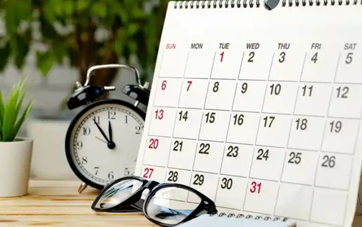 Apreldə 12 gün qeyri-iş günü olacaq