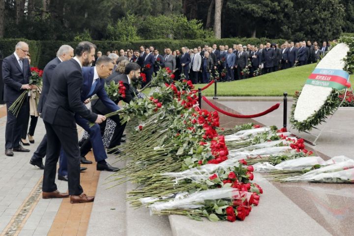 SOCAR Ulu Öndər Heydər Əliyevin 100 illik yubileyi münasibətilə tədbir keçirib