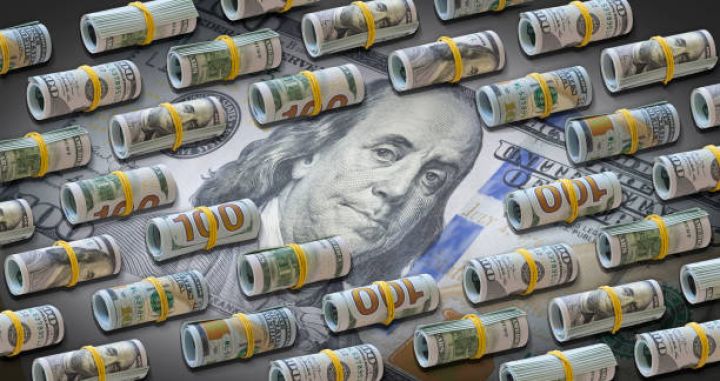 Valyuta hərracı keçirildi, banklara dollar satıldı - MƏBLƏĞ