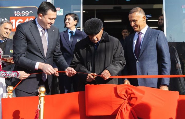 Supermarketlər şəbəkəsi Naxçıvanda "superstore" filialını açıb