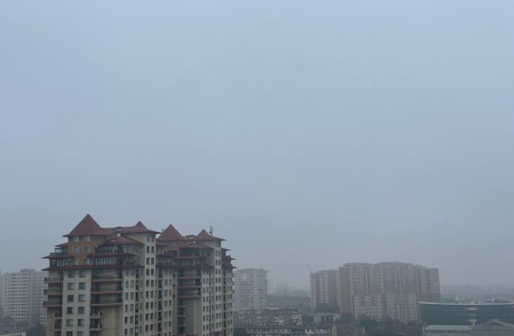 Sabah Bakıda intensiv yağış yağacaq, güclü külək əsəcək