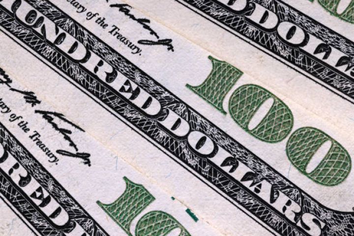 Mərkəzi Bank rəsmi valyuta ehtiyatlarını açıqladı