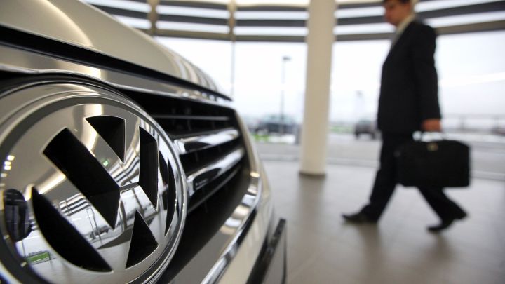 Volkswagen Çinli rəqiblərinə uduzur - 15 mindən çox işçisini ixtisar edə bilər