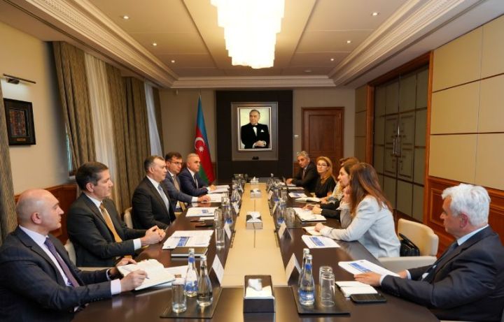 Azərbaycan ilə AccessBankın ən iri səhmdarı arasında əməkdaşlıq müzakirə edilib