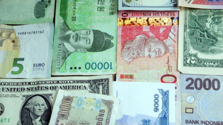 Rəsmi məzənnələr açıqlandı