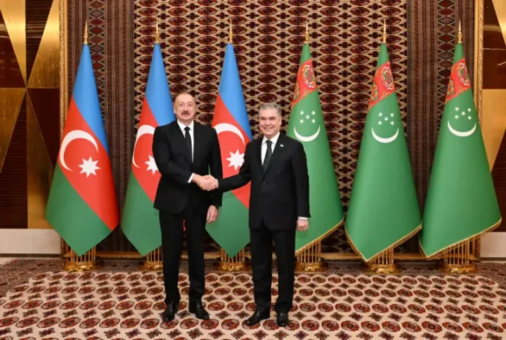 Əliyevin Berdiməhəmmədov ilə təkbətək görüşü olub