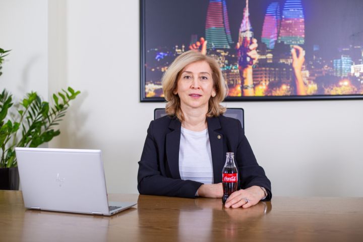 Coca-Colanın rəhbəri Türk Dünyasını əhatə edən mükafata layiq görülüb