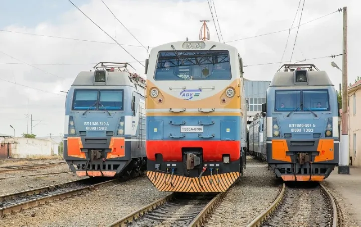 "Azərbaycan Dəmir Yolları"da  6 milyard 263 milyon manatlıq defisit  - ÖTƏN İL ZƏRƏRİ 18 DƏFƏ ARTIB