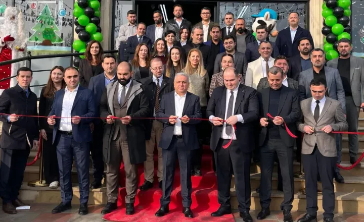 İri mağazalar şəbəkəsinin dekabra 2 filailı açılıb