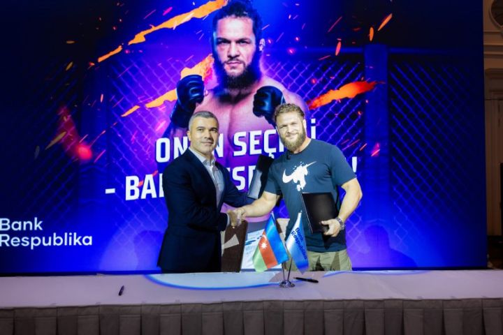 "Bank Respublika" tanınmış döyüşçünün sponsoru oldu