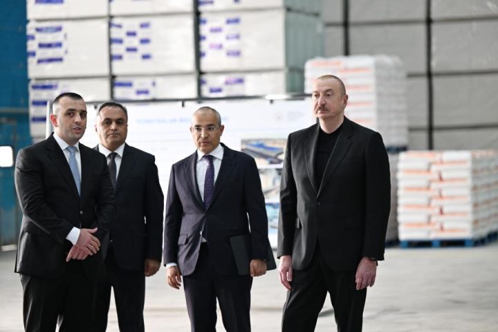 Gips-karton, astar və üzlük gips məhsulları istehsal edən zavodun açılışı oldu