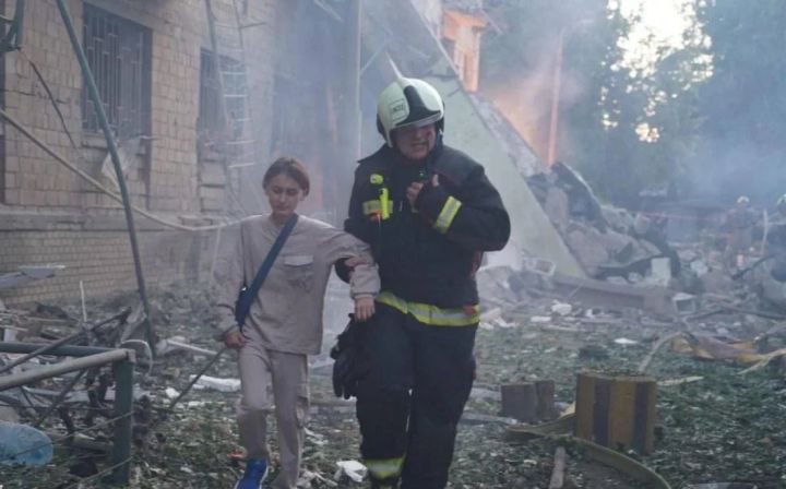 Kiyevə raket hücumu nəticəsində 4 nəfər ölüb, yaralılar var