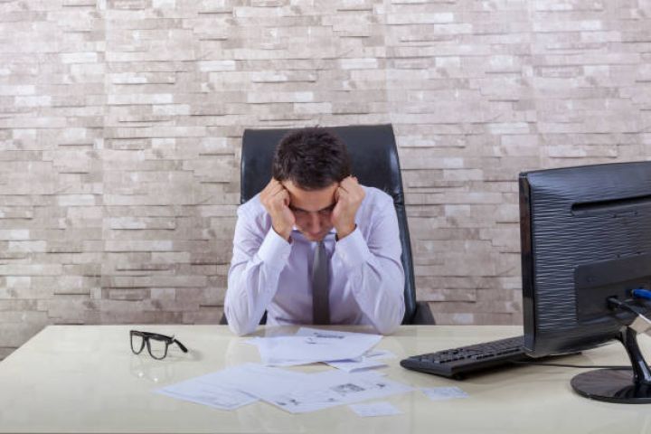 Şirkətlərin iflasının dövlət qeydiyyatına alınması qaydası müəyyənləşir