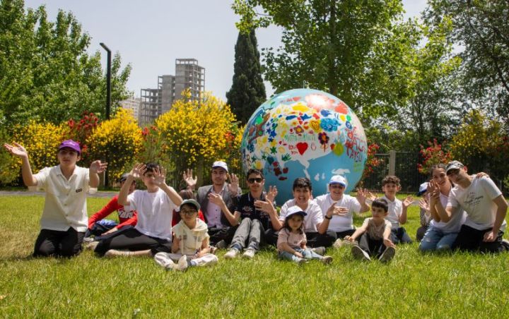 TuranBank DOST Agentliyi ilə birgə həssas qrupdan olan uşaqları sevindirib ®