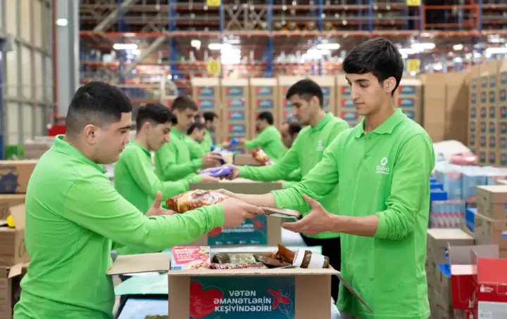 “PAŞA Holding” Zəfər Günü münasibətilə şəhid övladlarına bayram sovqatları çatdırır