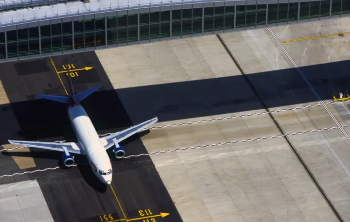 Azərbaycan London hava limanına 50 milyon funt sterlinq investisiya yatırdı