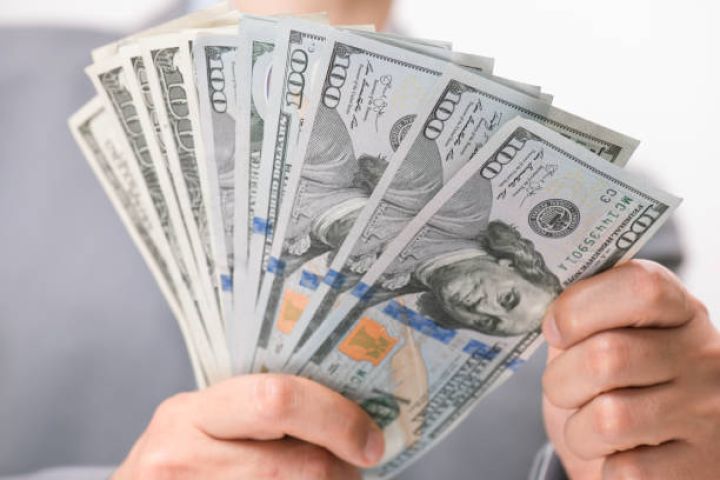 "37 aylıq idxalı ödəyə biləcək məbləğdə valyuta ehtiyatlarımız var"