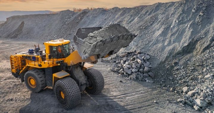 Zijin Gold-un səhmləri IPO-dan sonra 72% bahalaşıb