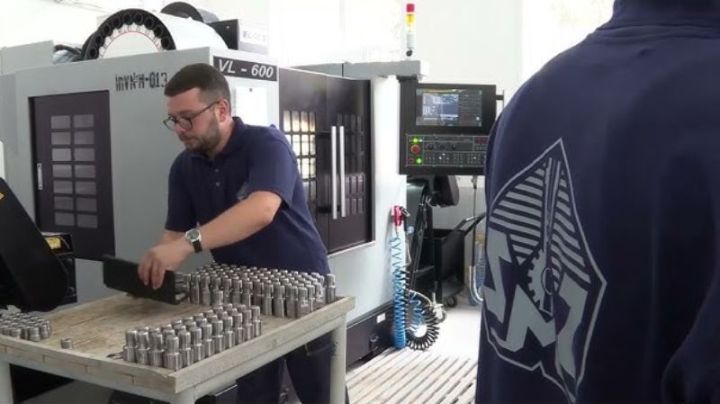 Neft Maşınqayırma İnstitutu “Suraxanı Maşınqayırma Zavodu”na birləşdi