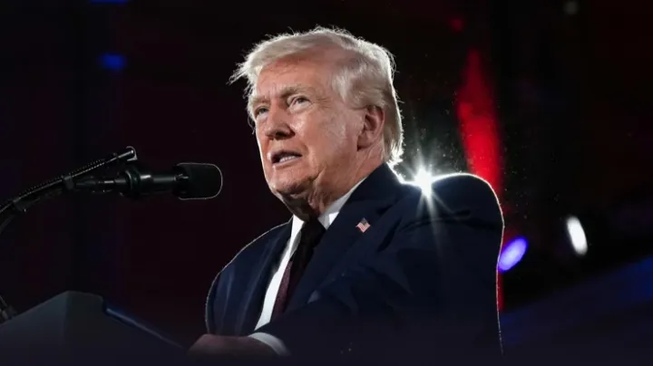 Tramp: İran razılaşmaq istəyir, amma bunu deməyə qorxur