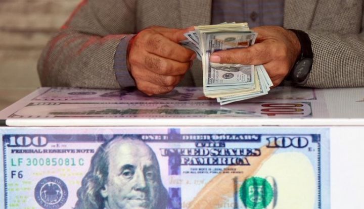 Bir neçə bank da Dolları bahalaşdırdı