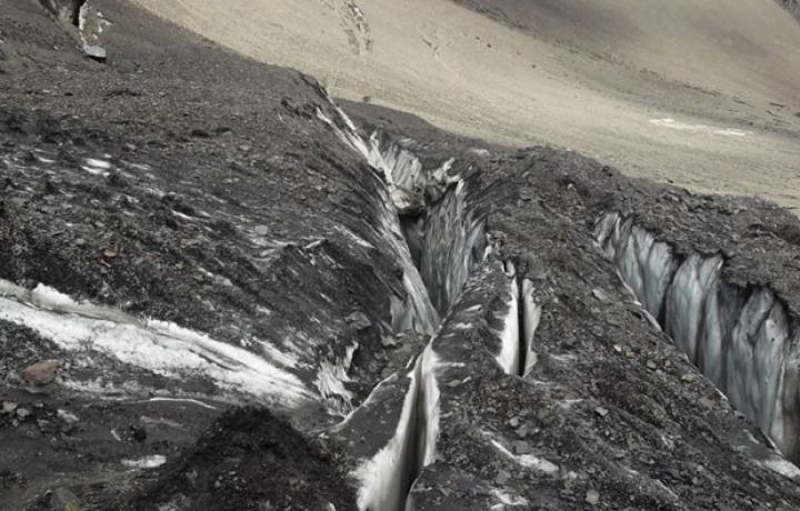 Ən böyük buzlaq əriyir - AZƏRBAYCANDA