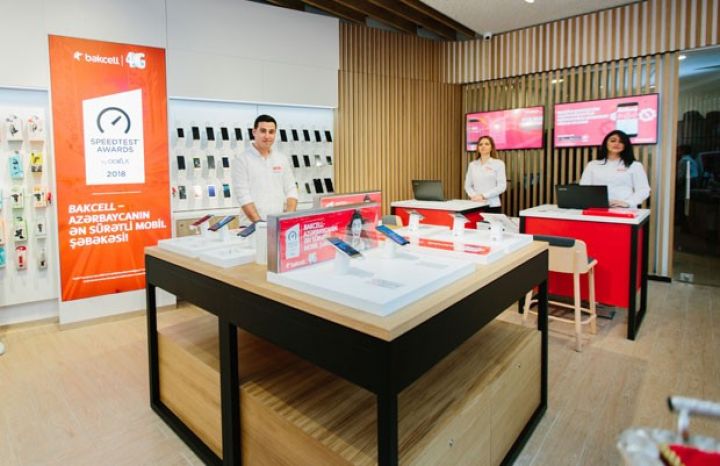 Bakının mərkəzində tam yeni üslubda ilk Bakcell konsept mağazası açıldı