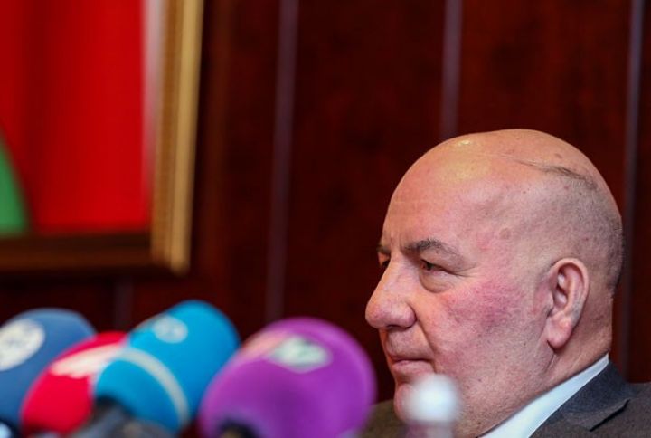 “Büdcədəki 1.70 manat məzənnəsi başqa məsələdir”