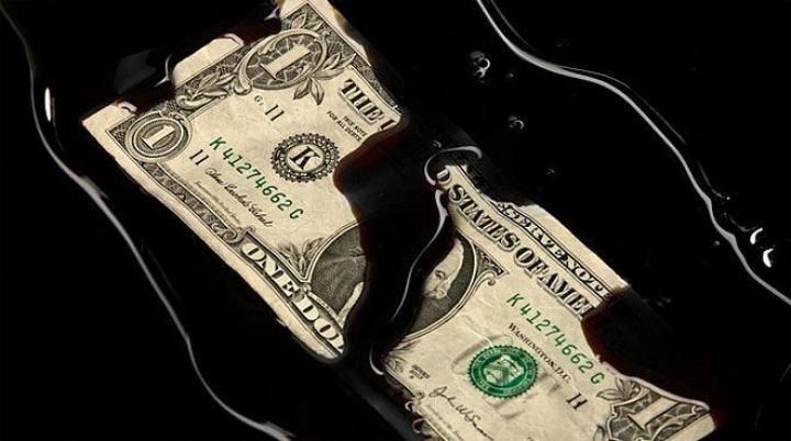 Neftin qiyməti daha bir səviyyəni keçdi