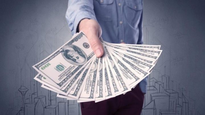 Banklarda Dollar və Avronun alış-satış qiymətləri