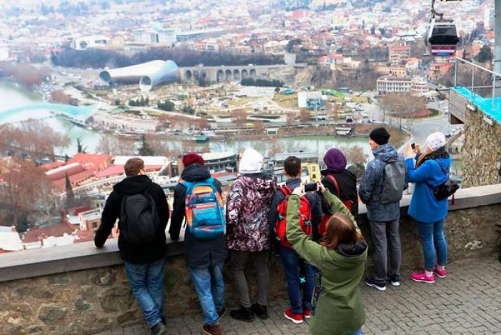 Azərbaycanlı turistlərin Gürcüstandakı xərcləri azalıb