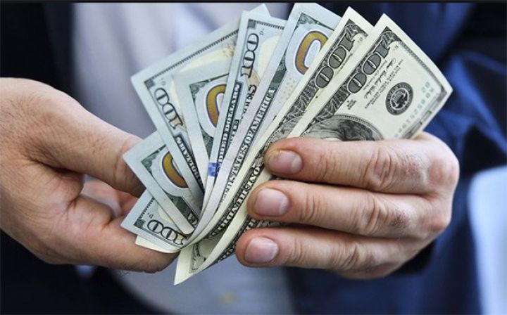 Dolların bazar ertəsinə olan rəsmi məzənnəsi açıqlandı