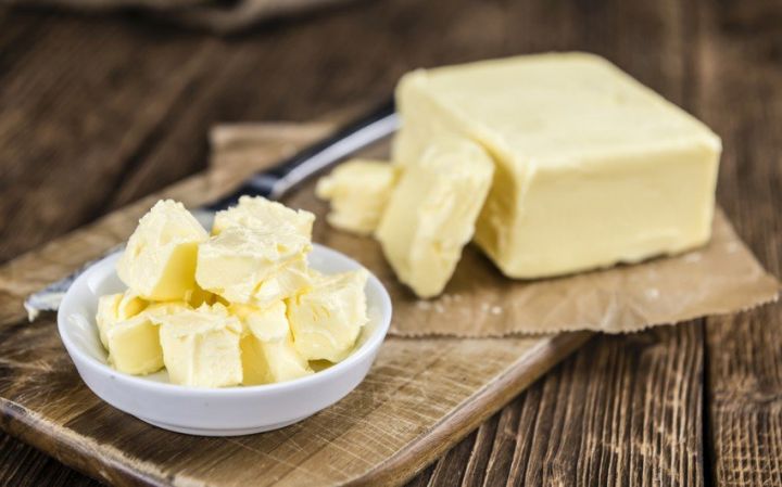 Azərbaycan kərə yağı və süd idxalını artırıb