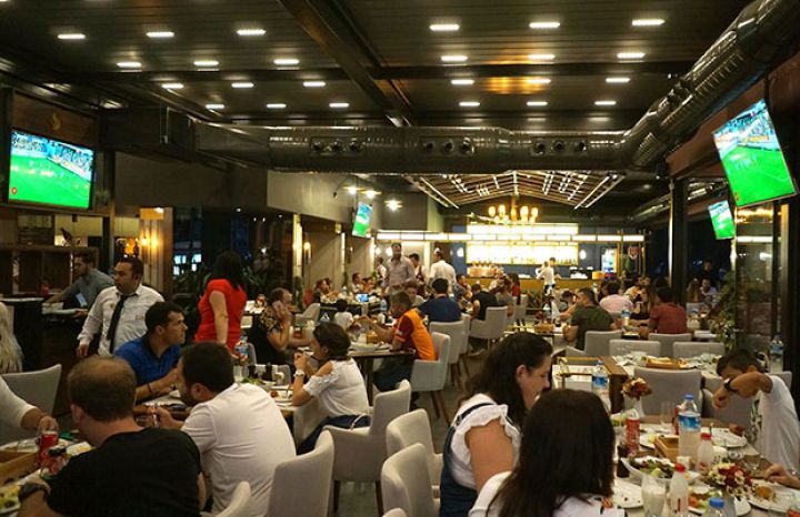 Restoranların fəaliyyətinin tam bərpası ilə bağlı açıqlama