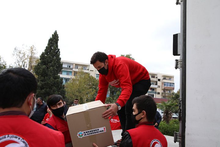 PAŞA Bank əməkdaşları müharibə zamanı zərər çəkmiş dinc əhaliyə dəstək göstərdi