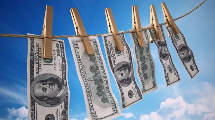 Dolların sabaha olan rəsmi məzənnəsi açıqlandı