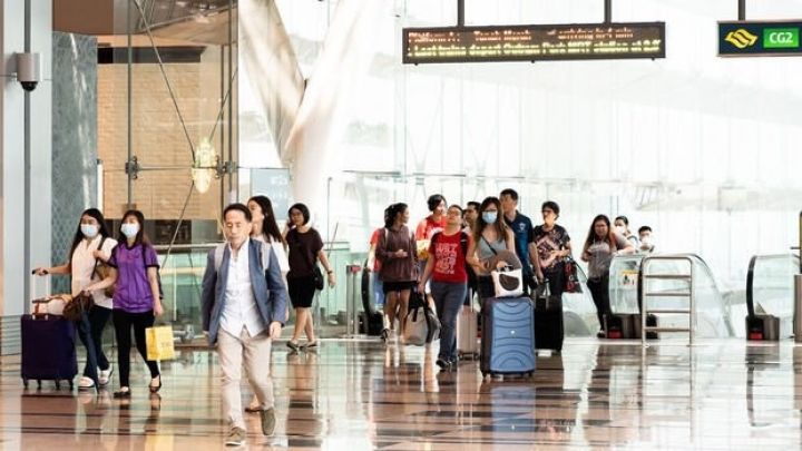 Epidemiya Sinqapurun maliyyə mərkəzinə yayılıb 