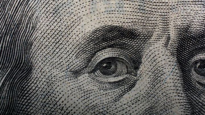 Türkiyənin özəl sektorunun xarici kredit borcu 16 ayın ən yüksək səviyyəsinə çatıb