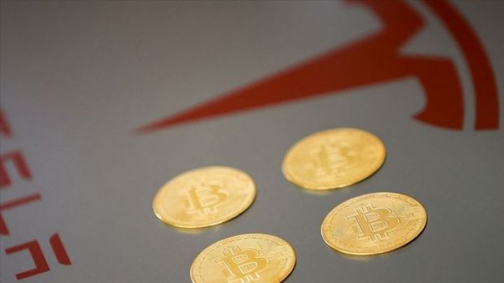 Elon Musk Bitcoin-i "bağışladı"