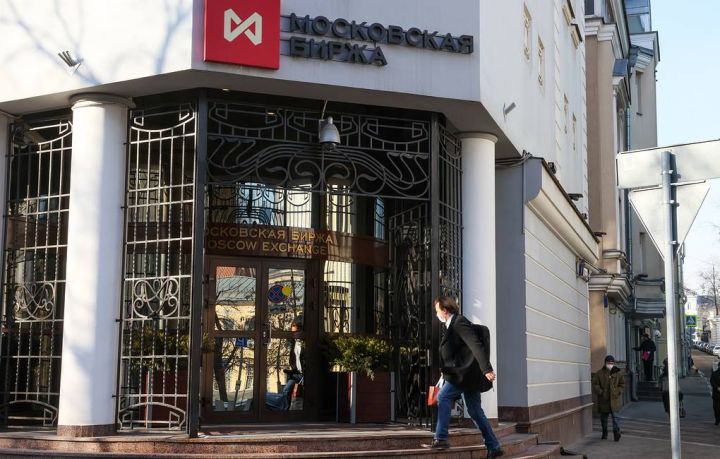 Rubl daha da bahalaşdı - Fevralın 28-dən bəri bir ilk