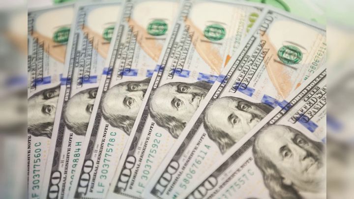 Türkiyə Deutsche Bank-dan 929 milyon dollar kredit alıb